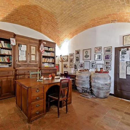 Tenuta Di Petriolo Εξοχικό σπίτι *